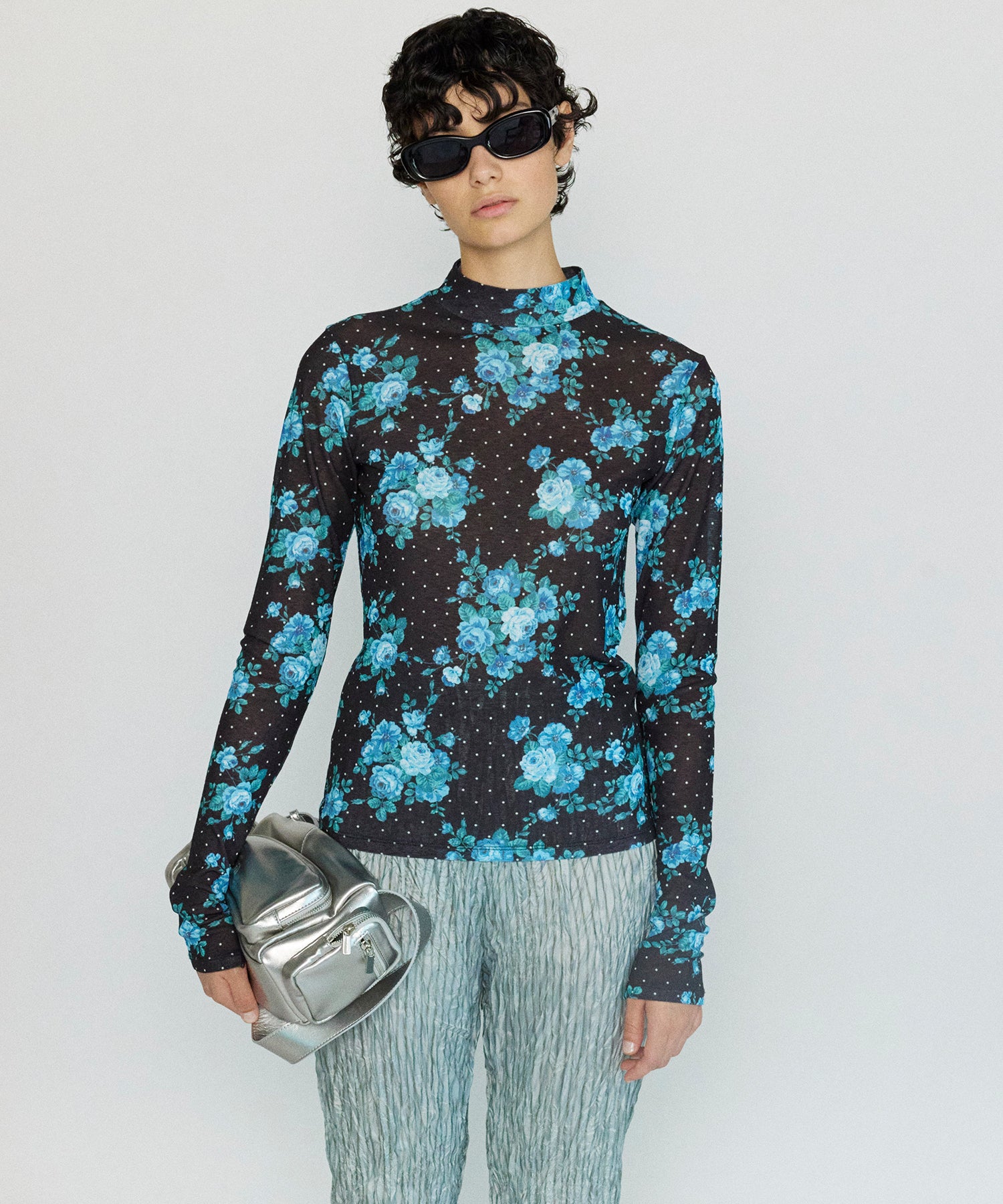 Flower Dot Turtle High Neck Tops