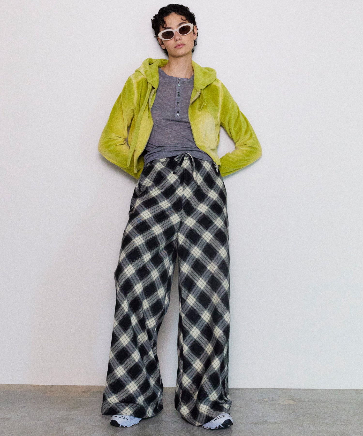 【PRE-ORDER】Random Checkered Easy Wide Pants