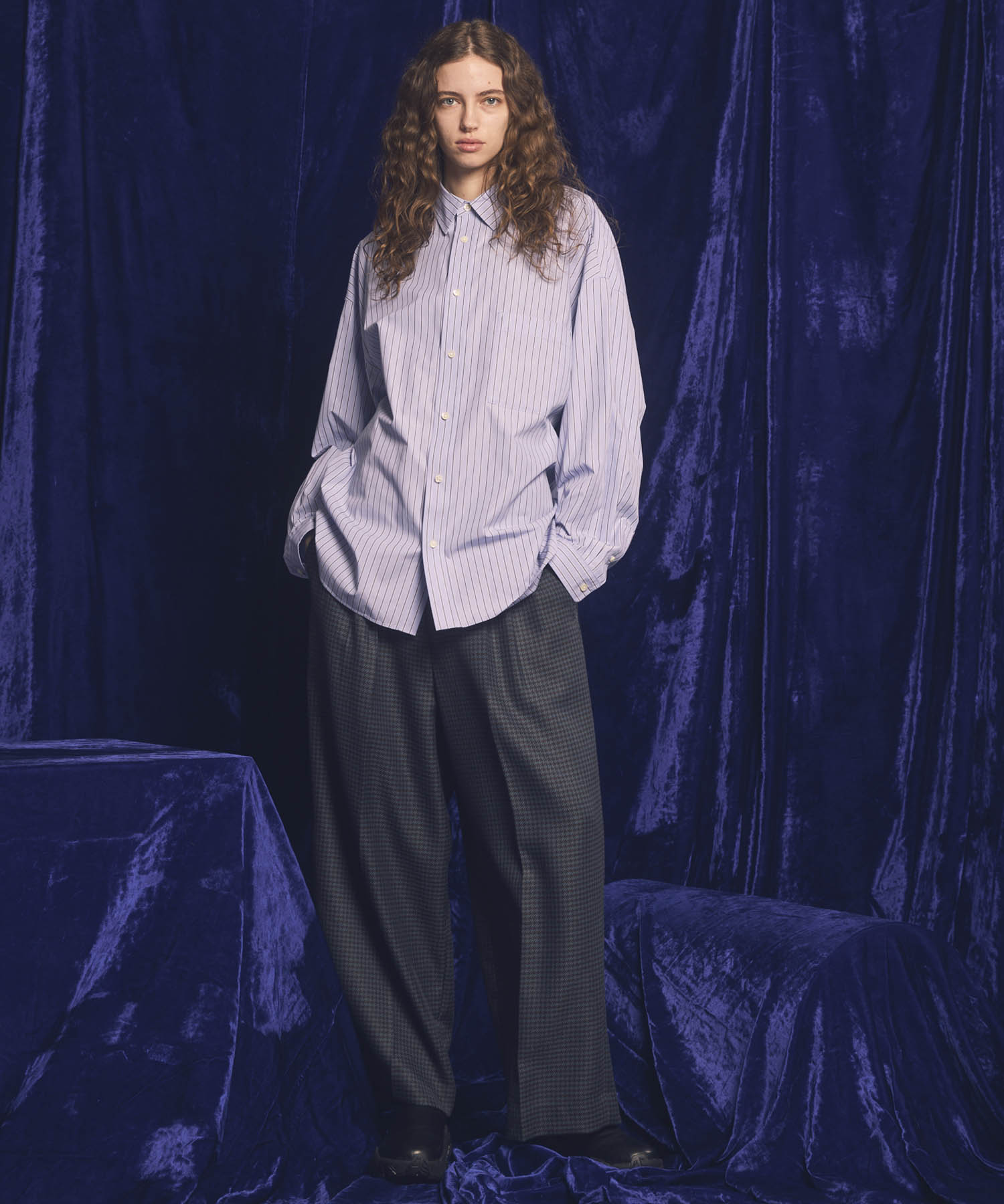 【Italian Dead Stock Fabric】Three-tuck Wide Pants