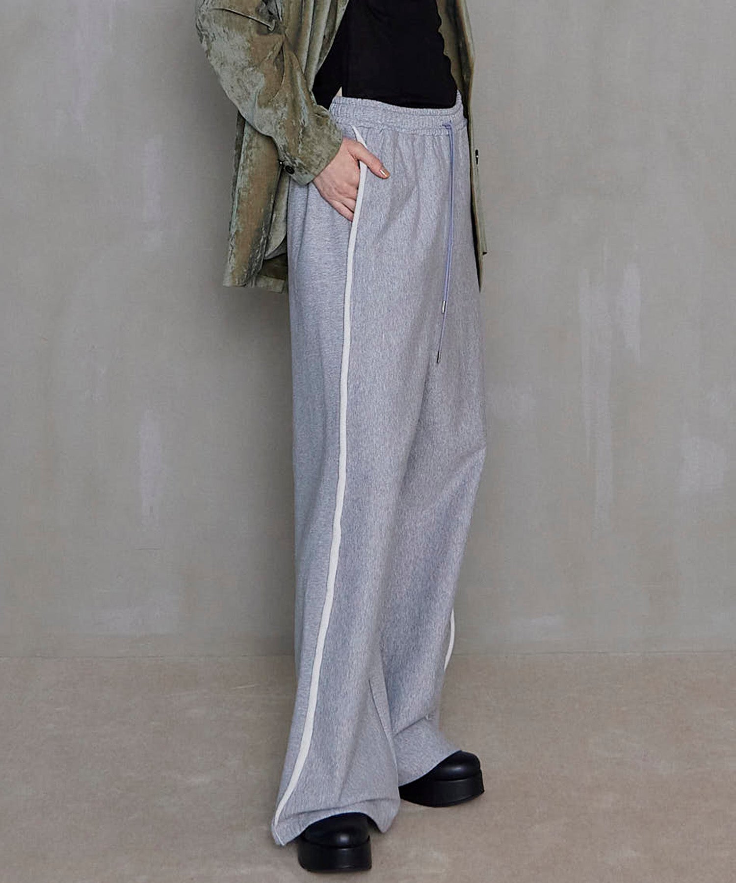 【PRE-ORDER】FOAM Printing Sweatpants