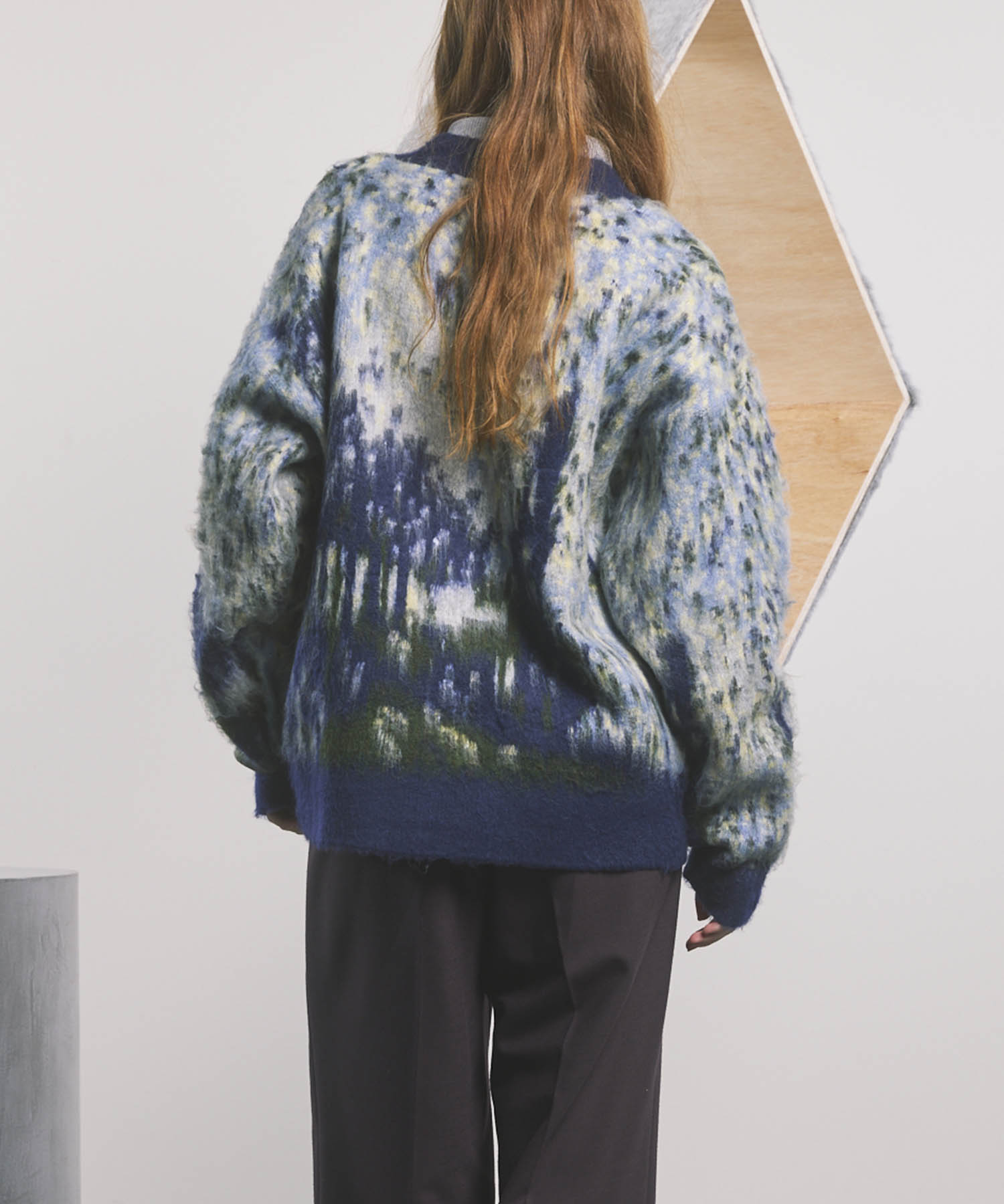 【24AW PRE-ORDER】Prime-Over Landscape Painting V-Neck Knit Cardigan