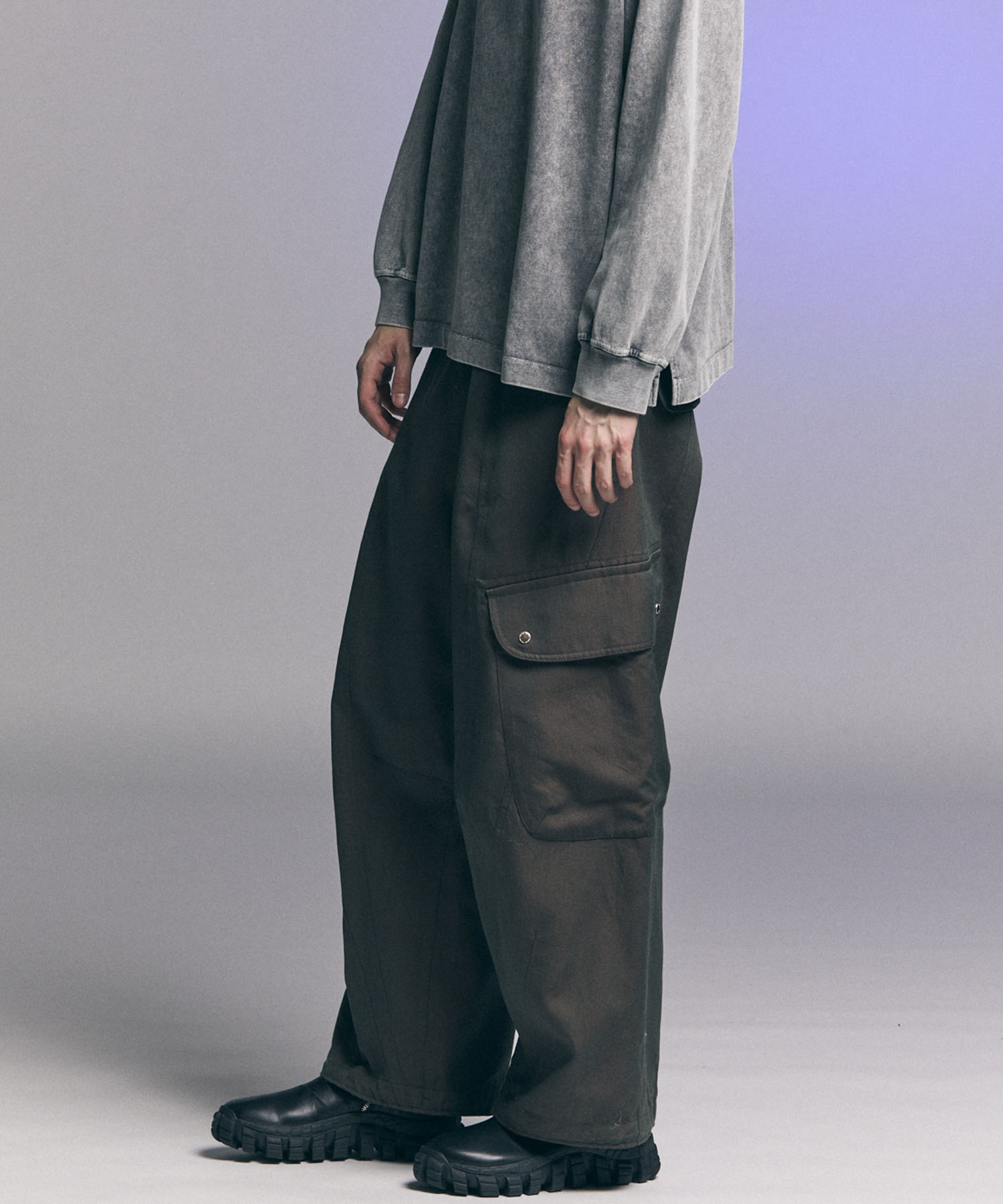 Chambray Wool Prime-Wide Three-Dimensional Cutting Cargo Pants