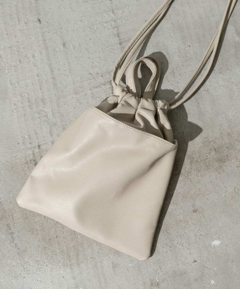 【EX】Vegan Leather Shoulder Drawstring Bag